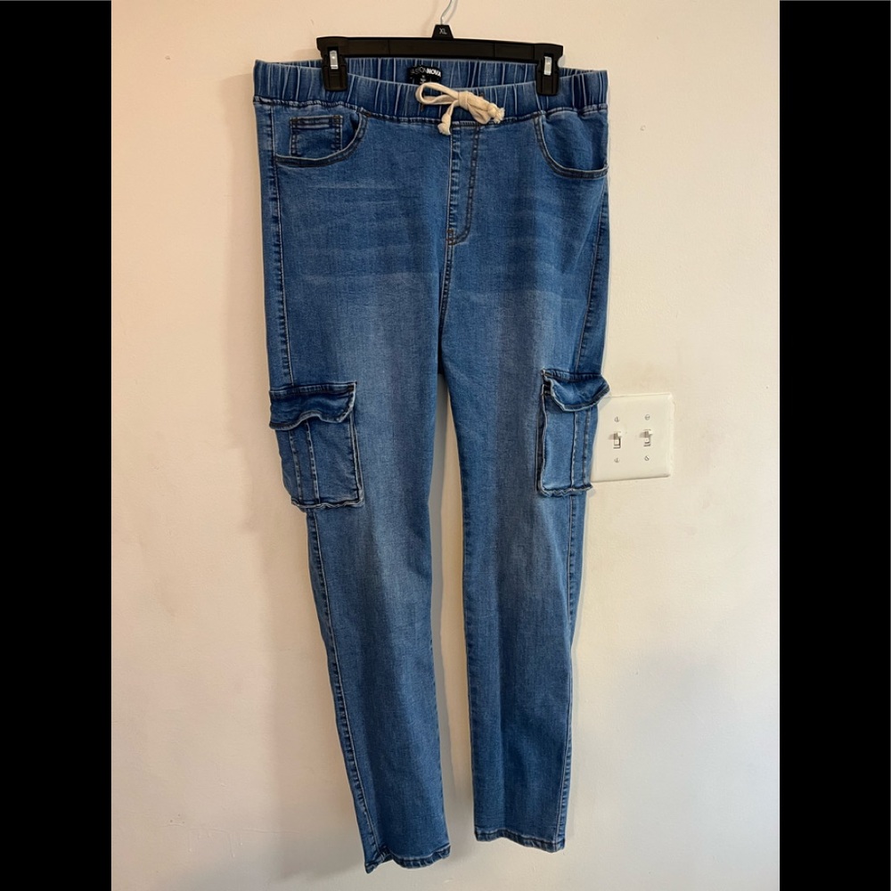 🧿2/$23 DEAL🧿🌸🌺💖Denim joggers/jeggings size 1x or 16 EUC